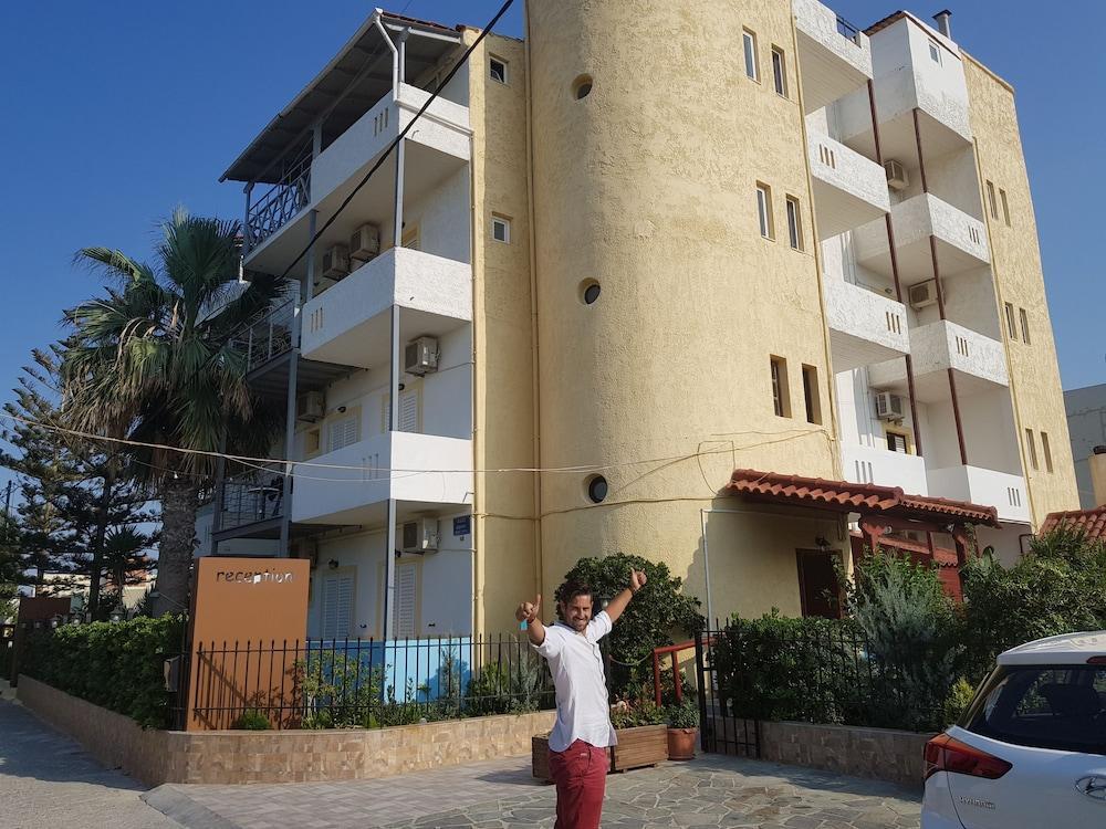 Aparthotel Park 2*
